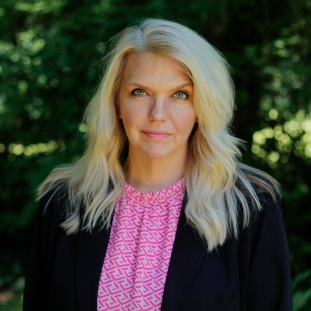 Portrait of Susan Goetcheus